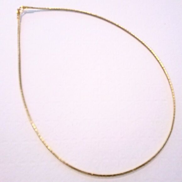 Vintage Gold Tone Omega Link Chain Necklace * - Picture 3 of 4